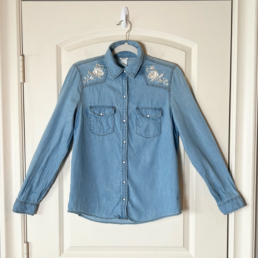 Western Pearl snap button up with embroidered roses by Forever 21